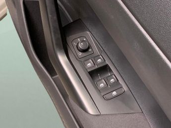 Volkswagen Polo 1.0 TSI Life DSG (95 ps) - PADDLE SHIFT - AIR CON - DAB