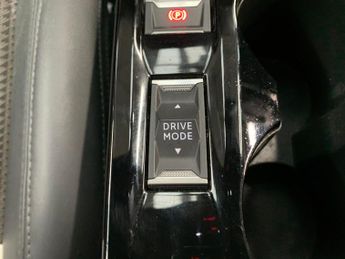 Peugeot E-2008 50kWh GT (7kW Charger) (136 ps) - REVERSE CAM - NAV - HEATED SEA