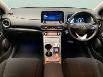 Hyundai Kona 64kWh Premium (10.5kW Charger) (204 ps) - HEATED SEATS - HEATED