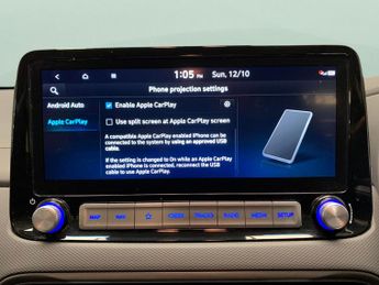 Hyundai Kona 64kWh Premium (10.5kW Charger) (204 ps) - HEATED SEATS - HEATED 