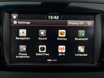 Kia Niro 1.6 GDi 8.9kWh 3 Plug-in DCT (139 bhp) - HEATED LEATHER - HEATED