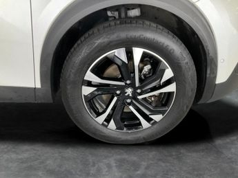 Peugeot E-2008 50kWh GT (7kW Charger) (136 ps) - LED - REVERSE CAM - NAV