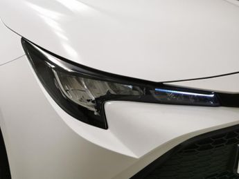 Toyota Corolla 1.8 VVT-h GPF Icon CVT (122 ps) - LANE DEPARTURE ALERT - BLUETOO