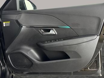Peugeot E-208 50kWh Allure Premium (7kW Charger) (136 ps) - BLUETOOTH - SPEED 