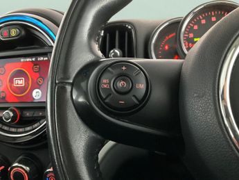 Mini Countryman 1.5 7.6kWh Cooper SE Plug-in ALL4 (224 ps) - ROOF AND MIRROR CAP