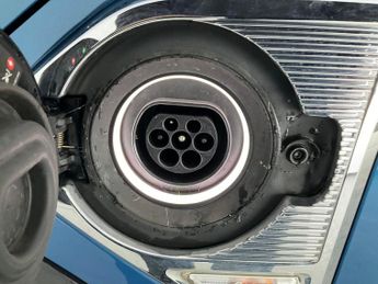 Mini Countryman 1.5 7.6kWh Cooper SE Plug-in ALL4 (224 ps) - ROOF AND MIRROR CAP