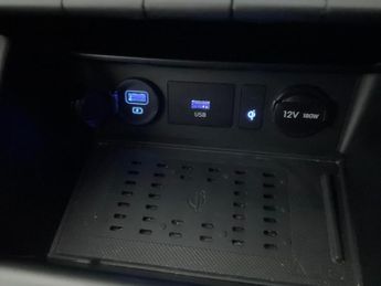 Hyundai Kona 1.6 h-GDi Premium DCT (141 ps) - HEATED SEATS - HEATED STEERING
