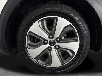 Kia Niro 1.6 GDi 8.9kWh 3 Plug-in DCT (139 bhp) - HEATED LEATHER - HEATED