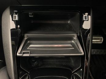 Peugeot E-2008 50kWh GT (7kW Charger) (136 ps) - REVERSE CAM - NAV - HEATED SEA