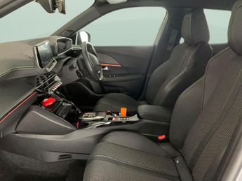 Peugeot E-2008 50kWh GT (7kW Charger) (136 ps) - REVERSE CAM - NAV - HEATED SEA