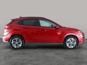 Hyundai Kona 64kWh Premium (10.5kW Charger) (204 ps) - HEATED SEATS - HEATED