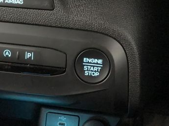 Ford Focus 1.0T EcoBoost MHEV ST-Line DCT (125 ps) - LANE DEPARTURE  - KEYF
