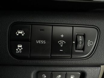 Kia Niro 1.6 GDi 8.9kWh 3 Plug-in DCT (139 bhp) - HEATED LEATHER - HEATED