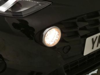 Hyundai i10 1.0 SE Connect (67 ps) - CRUISE - AIR CON - DAB