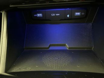 Hyundai Tucson 1.6 h T-GDi Premium (230 ps) - HEATED SEATS - HEATED STEERING