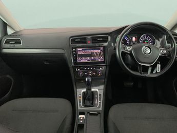 Volkswagen E-golf 35.8kWh e-Golf (136 ps) - LED - BLUETOOTH - PARK SENSORS