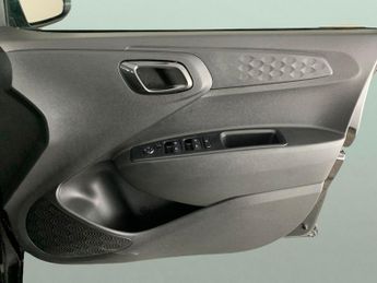 Hyundai i10 1.0 SE Connect (67 ps) - CRUISE - AIR CON - DAB