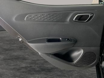 Hyundai i10 1.0 SE Connect (67 ps) - CRUISE - AIR CON - DAB