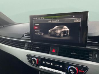 Audi A4 2.0 TFSI 35 S line S Tronic (150 ps) - REVERSE CAM - HEATED SEAT