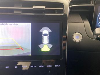 Hyundai Tucson 1.6 h T-GDi Premium (230 ps) - HEATED SEATS - HEATED STEERING