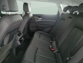 Audi e-tron 55 Technik quattro 95kWh (11kW Charger) (408 ps) - HEATED LEATHE