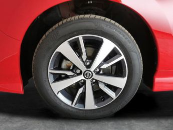 Nissan Leaf 40kWh Acenta (150 ps) - LANE DEPARTURE  - AIR CON - KEYLESS STAR