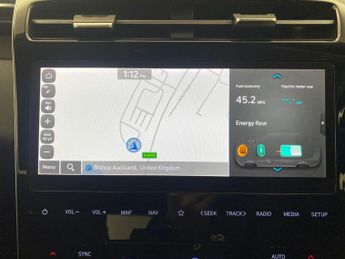 Hyundai Tucson 1.6 h T-GDi Premium (230 ps) - HEATED SEATS - HEATED STEERING