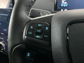 Ford Mustang Mach-e Standard Range 70kWh Automatic (269 ps) - KEYLESS ENTRY - REVERS