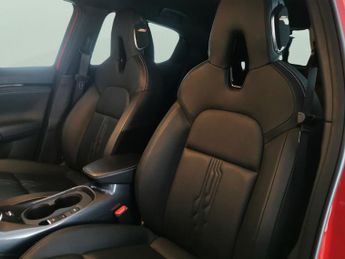 Nissan Juke 1.6 Tekna (143 ps) - LED - REVERSE CAM - NAV