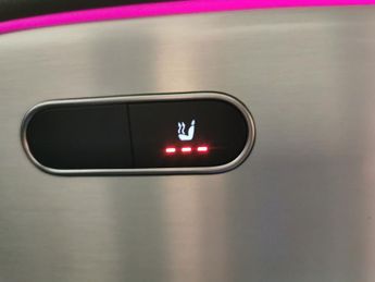 Mercedes-Benz EQA EQA 250 66.5kWh AMG Line (190 ps) - DIGITAL DASH - 18IN ALLOYS