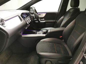 Mercedes-Benz EQA EQA 250 66.5kWh AMG Line (190 ps) - DIGITAL DASH - 18IN ALLOYS