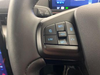 Ford Mustang Mach-e Standard Range 70kWh Automatic (269 ps) - REVERSE CAM - HEATED S