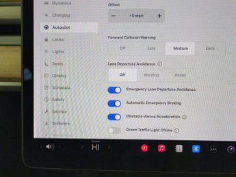 Tesla Model 3 Standard Range Plus RWD (241 bhp) - AUTO PARK - LED - REVERSE CA