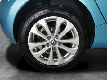 Renault Zoe R110 EV50 52kWh Iconic (Rapid Charge) (107 bhp) - AIR CON - DAB 
