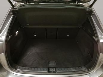 Mercedes-Benz EQA EQA 250 66.5kWh AMG Line (190 ps) - DIGITAL DASH - 18IN ALLOYS