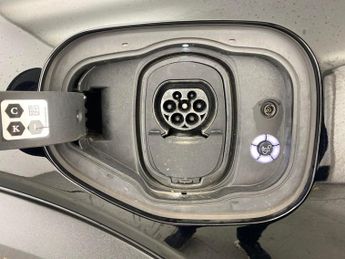 Ford Mustang Mach-e Standard Range 70kWh Automatic (269 ps) - REVERSE CAM - HEATED S