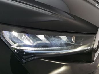 Skoda Enyaq 62kWh 60 (DC120kW) (179 ps) - NAV - WIFI - ELECTRIC SEATS