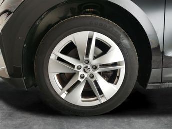 Skoda Enyaq 62kWh 60 (DC120kW) (179 ps) - NAV - WIFI - ELECTRIC SEATS