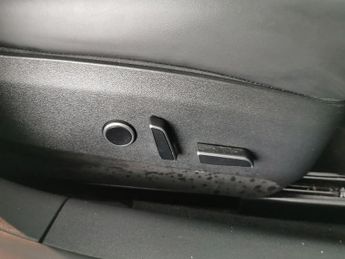 Tesla Model 3 Standard Range Plus RWD (241 bhp) - AUTO PARK - LED - REVERSE CA