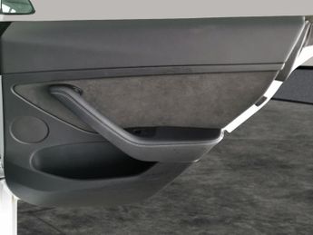 Tesla Model 3 Standard Range Plus RWD (241 bhp) - AUTO PARK - LED - REVERSE CA