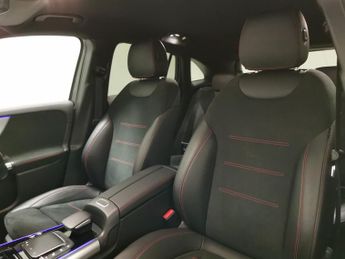 Mercedes-Benz EQA EQA 250 66.5kWh AMG Line (190 ps) - DIGITAL DASH - 18IN ALLOYS