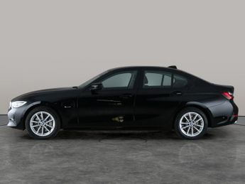 BMW 3 Series 2.0 330e 12kWh SE Pro Plug-in (292 ps) - AUTO PARK - NAV - ACOUS