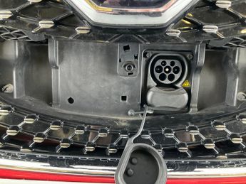 MG MG ZS 44.5kWh Exclusive (143 ps) - CARPLAY - KEYLESS ENTRY - LED