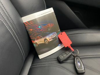 Ford Mustang Mach-e Standard Range 70kWh Automatic (269 ps) - REVERSE CAM - HEATED S