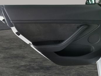 Tesla Model 3 Standard Range Plus RWD (241 bhp) - AUTO PARK - LED - REVERSE CA