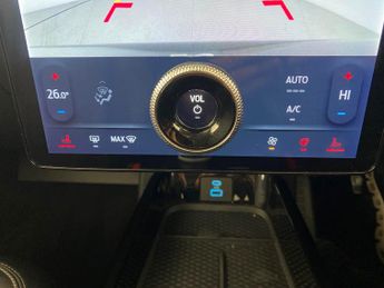 Ford Mustang Mach-e Standard Range 70kWh Automatic (269 ps) - REVERSE CAM - HEATED S