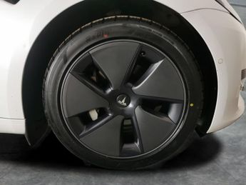 Tesla Model 3 Standard Range Plus RWD (241 bhp) - AUTO PARK - LED - REVERSE CA