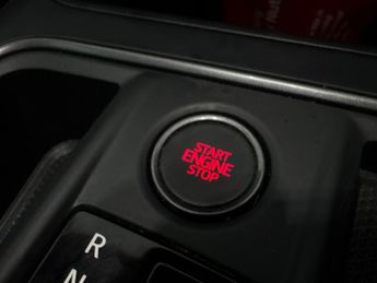 Cupra Formentor 1.4 eHybrid 12.8kWh V2 Plug-in DSG (204 ps) - LED - REVERSE CAM 