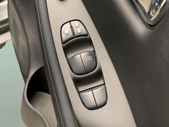 Nissan Leaf 39kWh Acenta (150 ps) - LANE DEPARTURE  - BLUETOOTH - CLIMATE CO