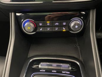 MG MG ZS 44.5kWh Exclusive (143 ps) - HEATED SEATS - NAV - BLIND SPOT ASS